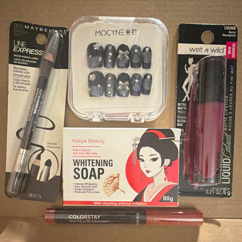 Assorted full size makeup - full,