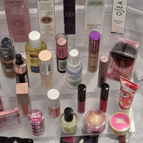 Mixed makeup beauty - mixed,