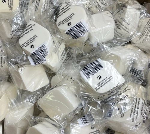 Bobbi brown makeup applicator - brown,